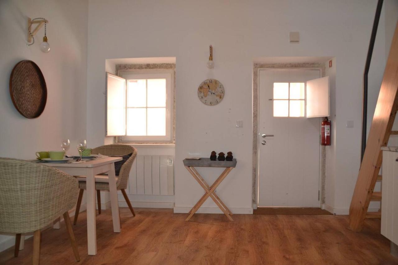 Classic Lisbon Homes: Bright & Central In Belem Eksteriør billede