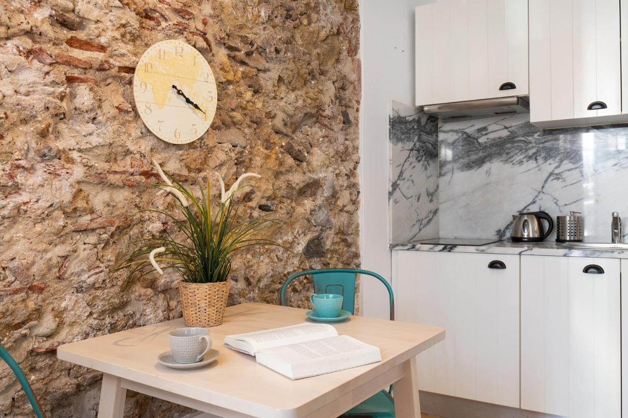 Classic Lisbon Homes: Bright & Central In Belem Eksteriør billede